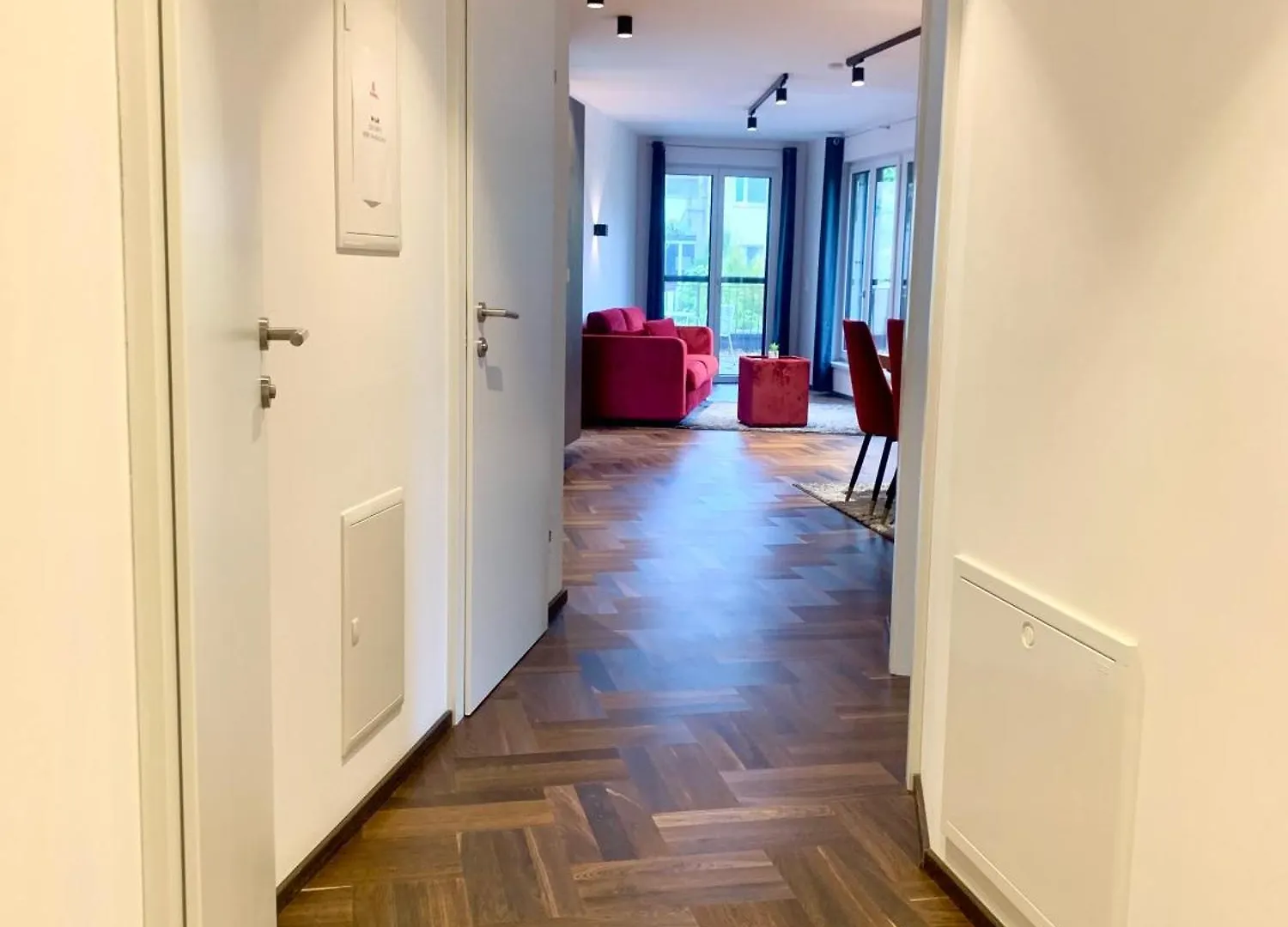 Moeblierte Wohnung + Parkplatz Und Terrasse Vienna