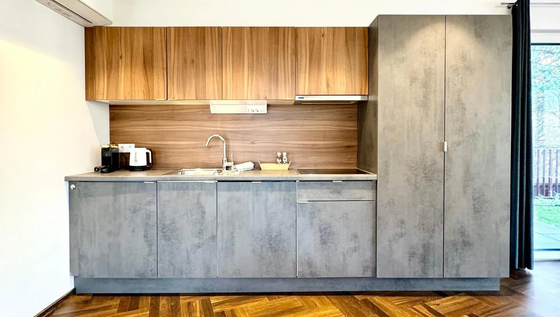 Apartment Moeblierte Wohnung + Parkplatz Und Terrasse Vienna
